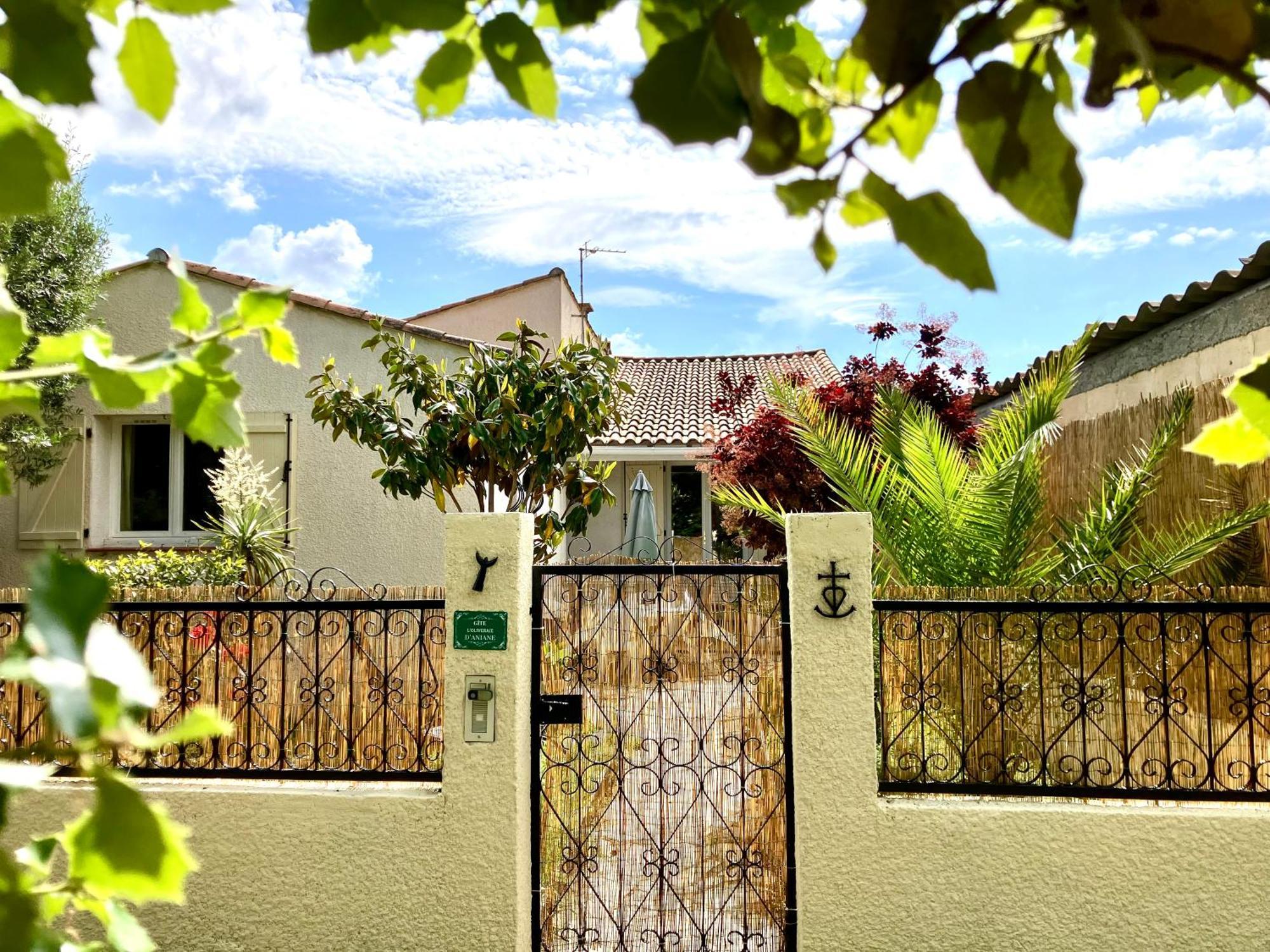 Gite L'Oliveraie D'Aniane 2 Personnes Exteriör bild